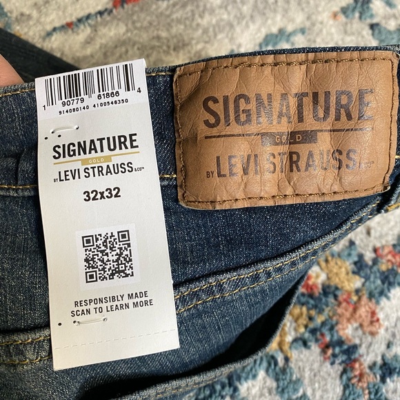 NWT Levi’s Signature relaxed fit blue jeans size W32xL32 - Picture 5 of 6